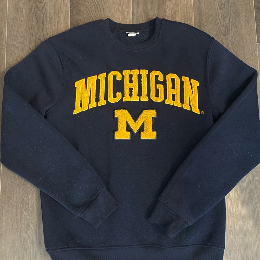 Vintage Michigan Navy Blue Sweater